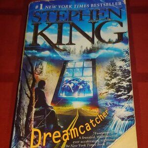 2001, DREAMCATCHER BY STEPHEN KING!!!